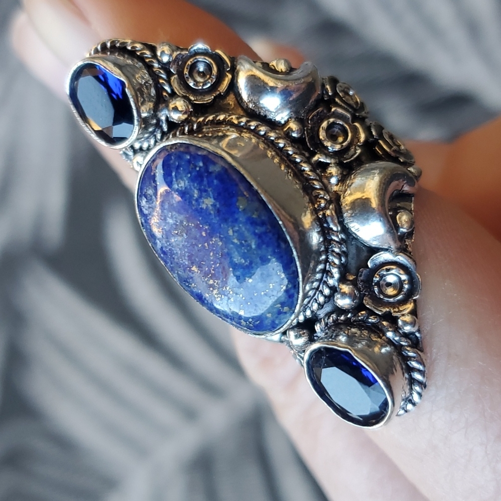 New Witchy Lapis Lazuli & Blue Topaz 925 Silver Crescent Moon Statement Ring.